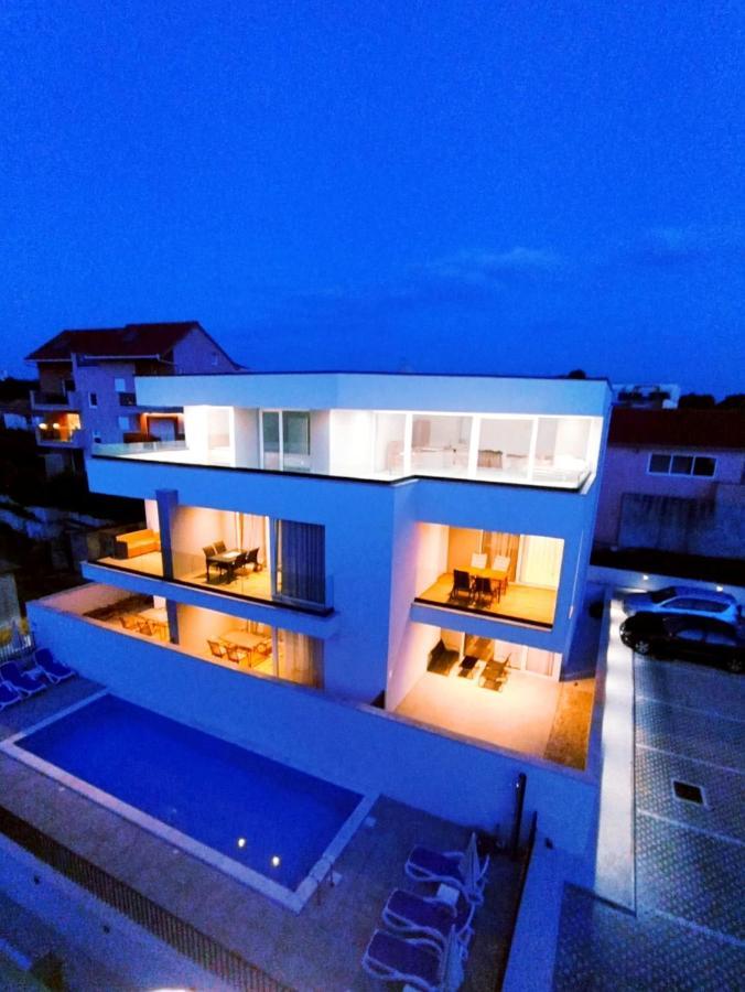 Villa Apartment Joel Traù Esterno foto